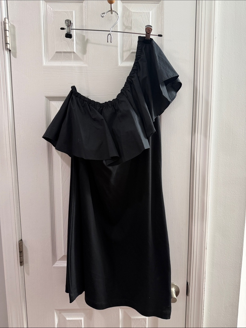 Off-Shoulder Ruffle Black Women's Dress